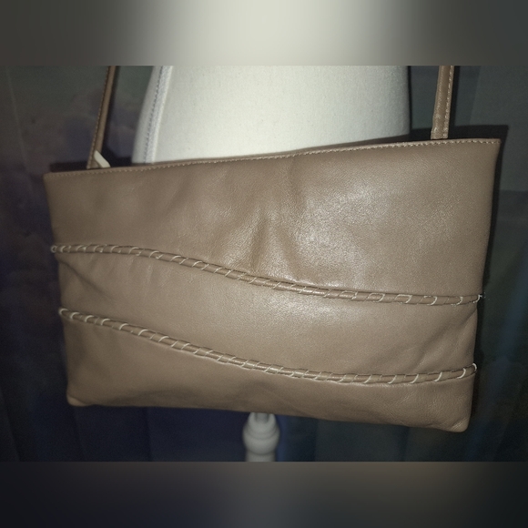 Vintage Toni Leather Tan Taupe Clutch With Crossbody Stap - Picture 14 of 14